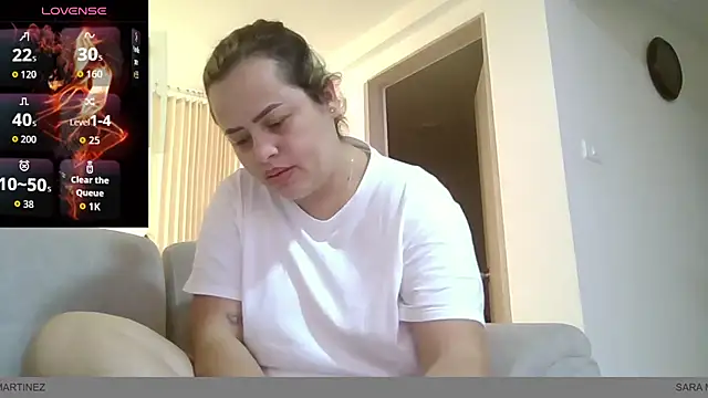 saramartinez1000 online show from February 20, 2026, 3:03 pm