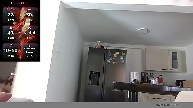 saramartinez1000 online show from November 12, 2025, 5:06 pm