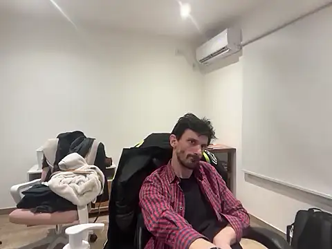 nicolaaaaas online show from September 24, 2025, 9:54 pm