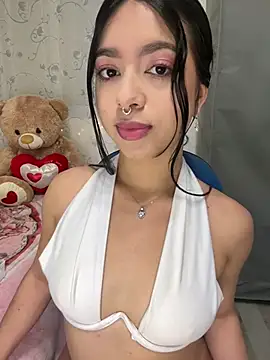 AliceJovovich online show from January 23, 2025, 10:54 am