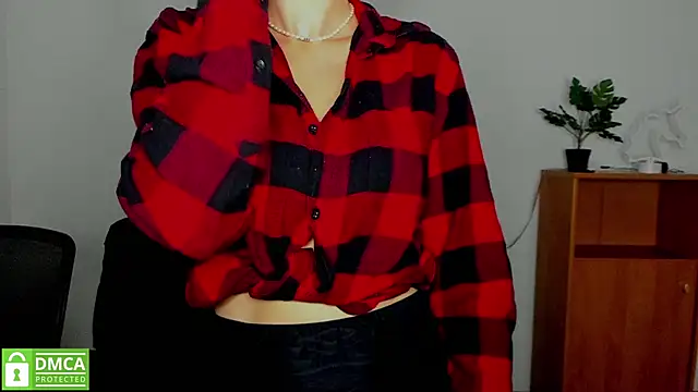 annakillianox online show from September 28, 2025, 5:25 am