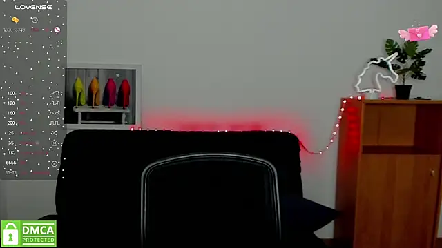 annakillianox online show from March 11, 2025, 12:39 pm