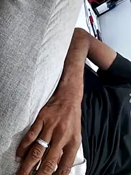 Heman100492 online show from December 13, 2025, 11:55 pm