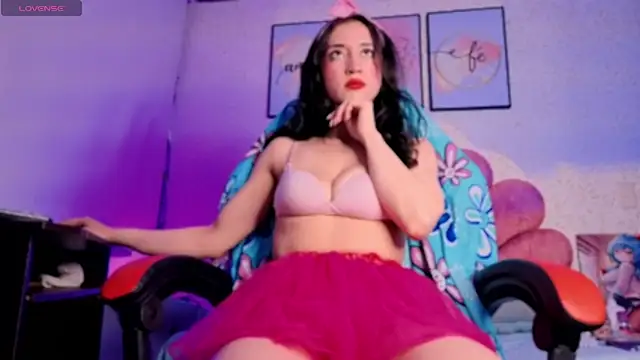 Snapshot of luly_pink chatting on June 9, 2026, 4:13 am luly pink online show from June 9, 2026, 4:13 am