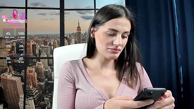 Jelisse Jones online show from October 1, 2025, 10:41 am