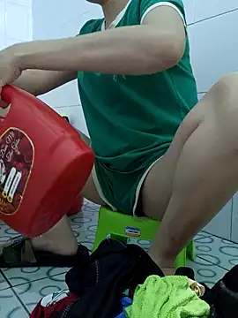 Snapshot of Ngocnhi2k chatting on January 9, 2025, 1:24 pm Ngocnhi2k online show from January 9, 2025, 1:24 pm