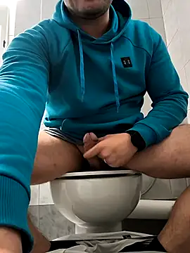 onbifeet online show from March 23, 2026, 10:37 am