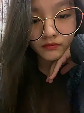 Krixxi22 online show from February 27, 2025, 3:37 pm