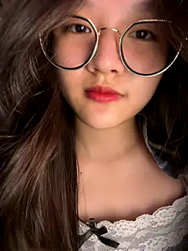 Krixxi22 online show from September 27, 2025, 2:12 pm