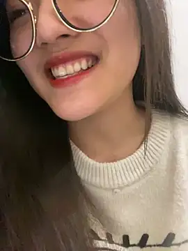 Krixxi22 online show from February 23, 2025, 2:57 pm