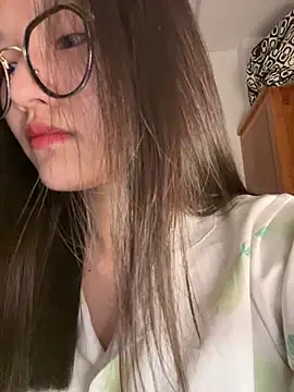 Krixxi22 online show from September 10, 2025, 2:16 pm