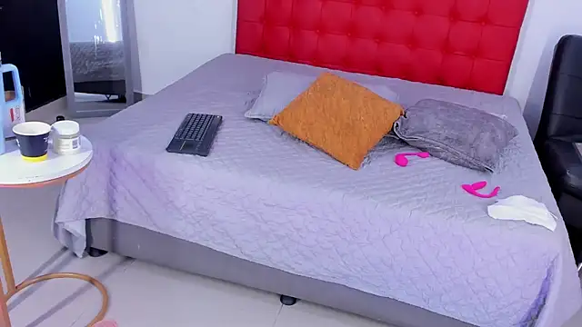 Daliana Beck online show from April 18, 2026, 12:40 pm