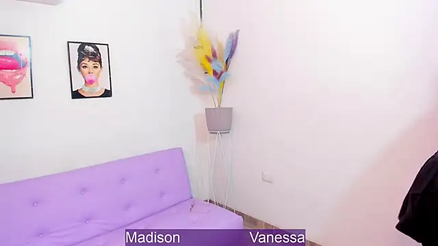 Snapshot of Wetnaughtygirls chatting on November 21, 2025, 1:26 am Wetnaughtygirls online show from November 21, 2025, 1:26 am