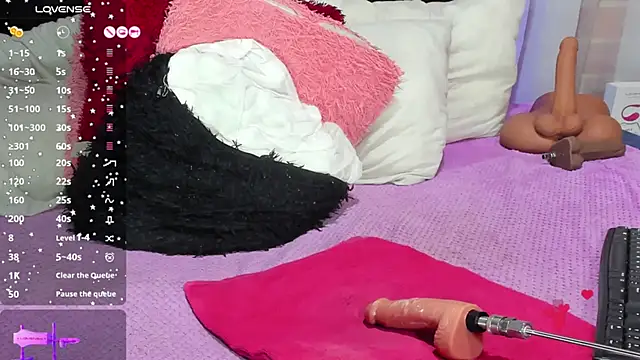 Snapshot of Hanna_horny_ chatting on March 10, 2025, 11:49 pm Hanna horny online show from March 10, 2025, 11:49 pm