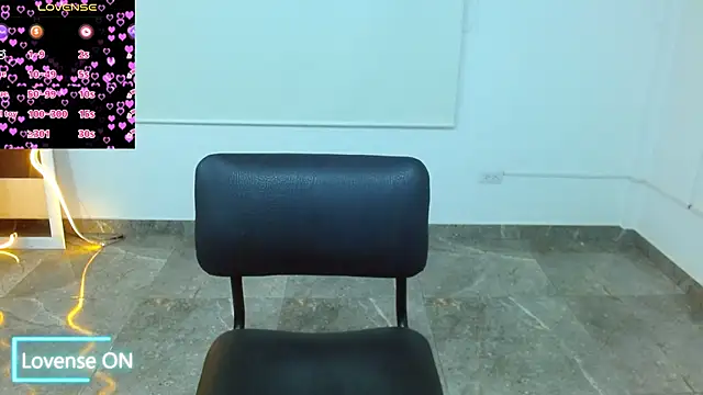 martinna tay online show from March 13, 2025, 3:11 am