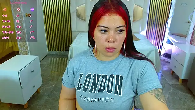 martinna tay online show from October 11, 2025, 3:18 am