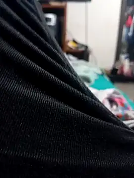 Snapshot of Akonam3000 chatting on November 7, 2025, 5:06 pm Akonam3000 online show from November 7, 2025, 5:06 pm