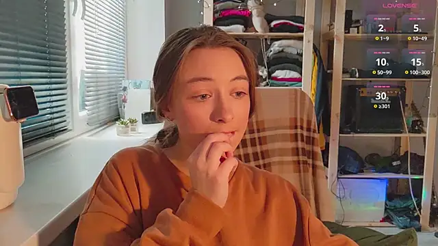 monlight  dana online show from February 9, 2025, 11:47 am