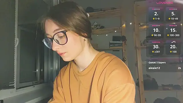 monlight  dana online show from October 9, 2025, 10:43 pm