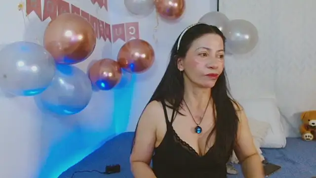 cattaleya1476 online show from October 5, 2025, 3:25 pm