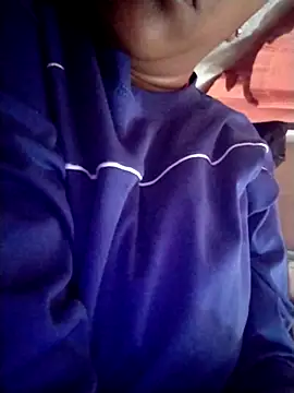 - Anny - online show from November 10, 2025, 10:53 am