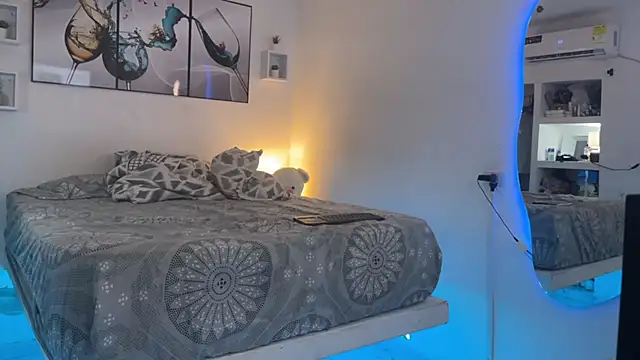 Snapshot of wendy_alejo1712 chatting on February 5, 2025, 2:08 am wendy alejo1712 online show from February 5, 2025, 2:08 am