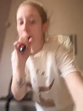 sage  marie online show from February 17, 2025, 1:44 pm