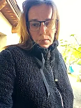 SpiceLea online show from March 29, 2026, 8:16 am