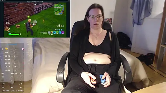 SpiceLea online show from February 16, 2025, 5:26 pm