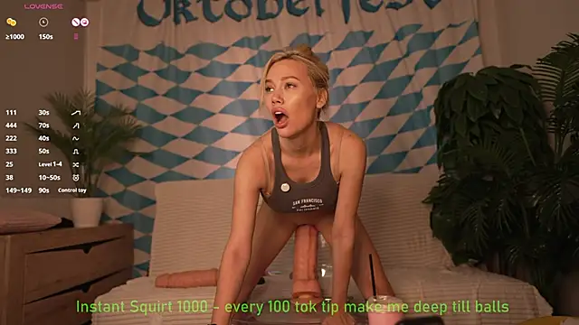 Bestie Online online show from September 28, 2025, 6:20 am