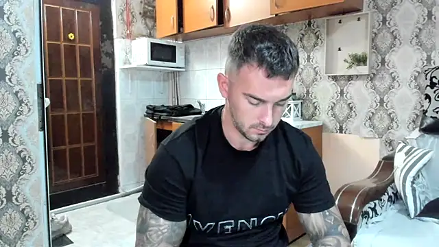 Jonmusclemaster online show from September 14, 2025, 7:47 pm