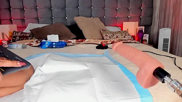 Poacahontasfg online show from March 17, 2026, 4:04 am