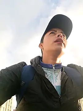  andrea30 online show from February 22, 2026, 11:56 am