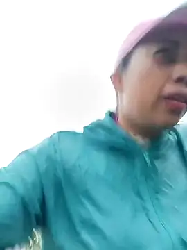  andrea30 online show from November 15, 2025, 11:14 am