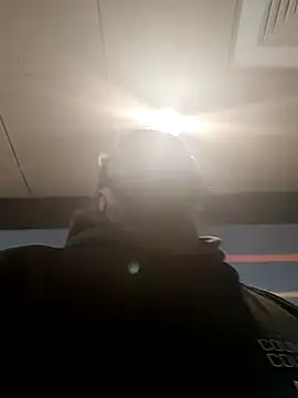 Snapshot of MRHANDSOME3800 chatting on March 17, 2025, 9:35 pm MRHANDSOME3800 online show from March 17, 2025, 9:35 pm