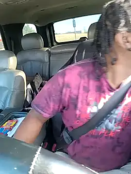 Snapshot of MRHANDSOME3800 chatting on February 24, 2025, 9:09 pm MRHANDSOME3800 online show from February 24, 2025, 9:09 pm