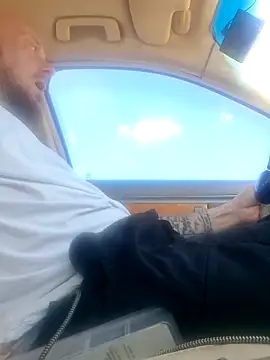 deepinnnnn online show from September 13, 2025, 7:14 pm