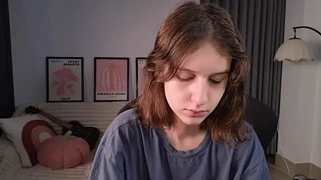 Snapshot of VanessaBayer2 chatting on January 11, 2026, 12:50 am VanessaBayer2 online show from January 11, 2026, 12:50 am