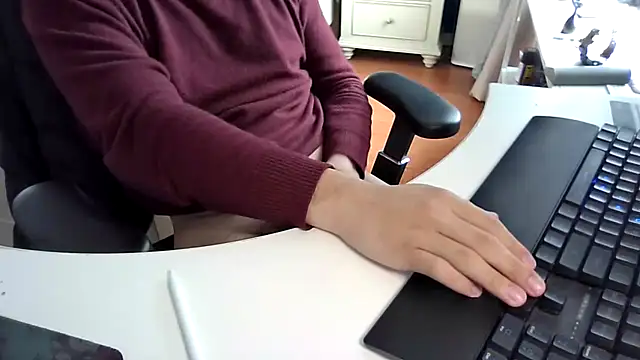 big-pig online show from February 2, 2026, 2:10 am