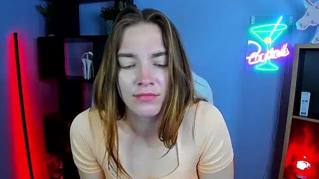 kenzie x online show from October 1, 2025, 6:40 am