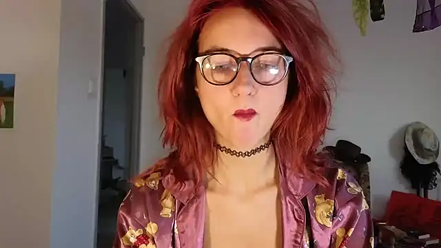 Snapshot of TatianaRomanov chatting on September 9, 2025, 4:49 pm TatianaRomanov online show from September 9, 2025, 4:49 pm