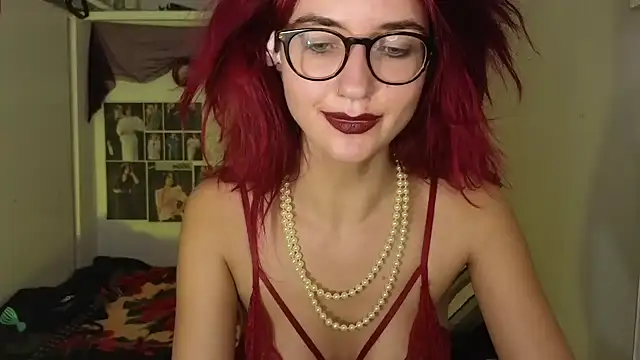 Snapshot of TatianaRomanov chatting on October 9, 2025, 9:37 pm TatianaRomanov online show from October 9, 2025, 9:37 pm