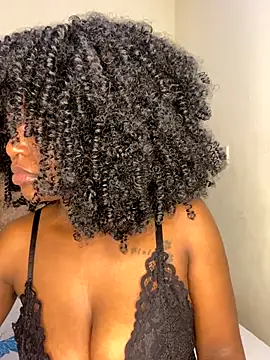 Snapshot of Sugar_plum44 chatting on December 19, 2025, 3:25 pm Sugar plum44 online show from December 19, 2025, 3:25 pm