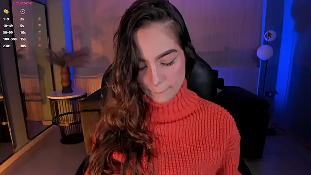 MarianneLane online show from October 24, 2025, 9:03 pm