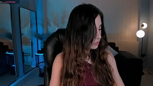 MarianneLane online show from October 20, 2025, 8:31 pm