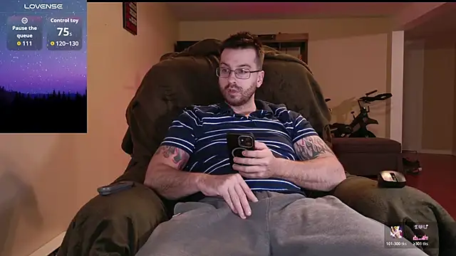 JayXCee Official online show from March 25, 2026, 9:03 pm