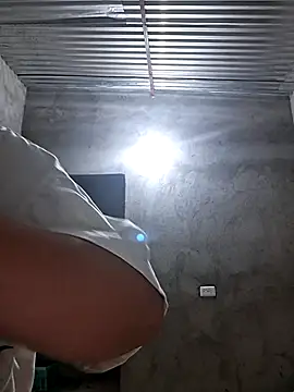 Liancy online show from October 2, 2025, 2:26 am