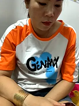 Baby-bigtits online show from October 28, 2025, 1:39 am