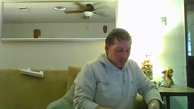 Snapshot of Rock_Pierce chatting on May 25, 2026, 7:12 pm Rock Pierce online show from May 25, 2026, 7:12 pm