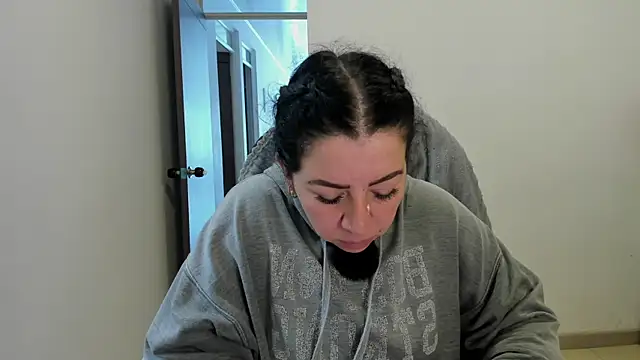 Snapshot of Im_coco chatting on May 27, 2026, 1:07 pm Im coco online show from May 27, 2026, 1:07 pm